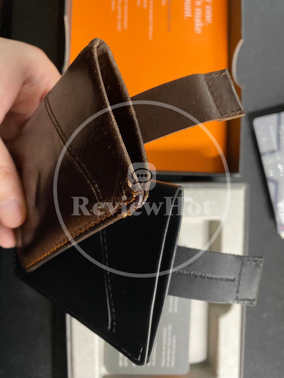 bellroy-card-wallet-details