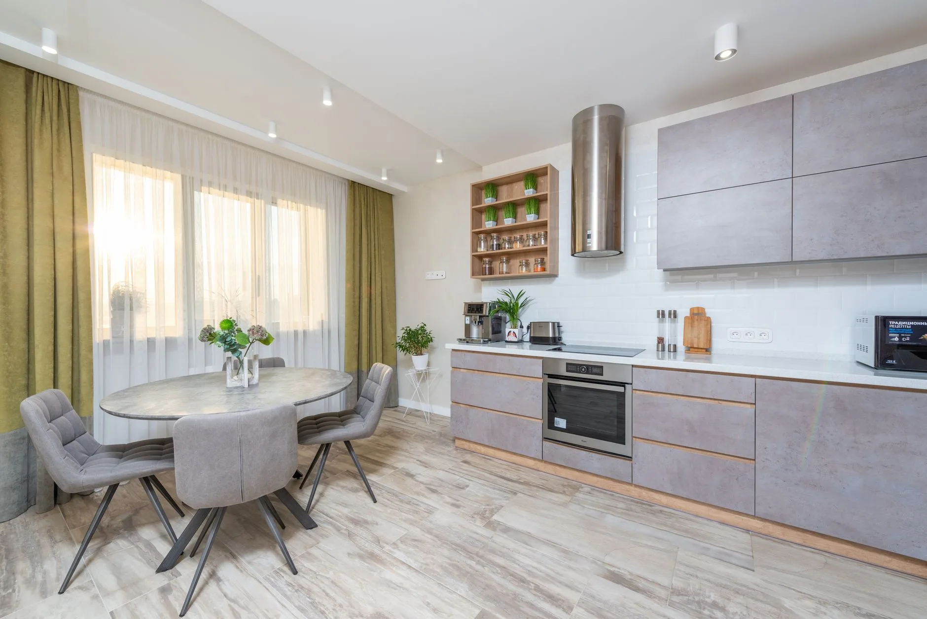 Best Toaster Ovens for Small Apartments: 9 Picks in 2026