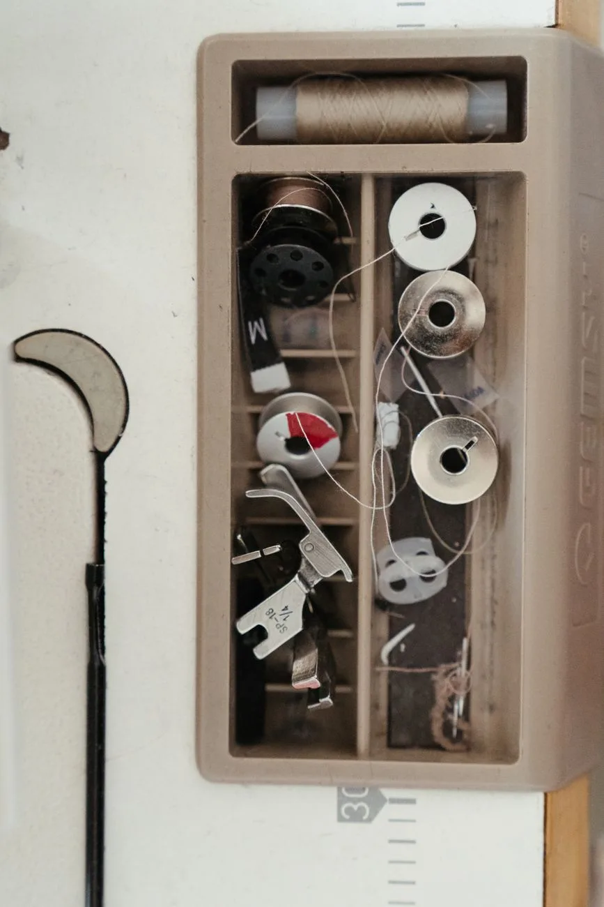 Best Bobbin Holders: Top Picks for Quilters, Sewists, and Embroiderers